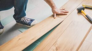 ¿Qué es un piso flotante y cuándo conviene instalarlo en tu casa o local en Bogotá?